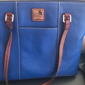 Dooney and Bourke small Lexington shopper
